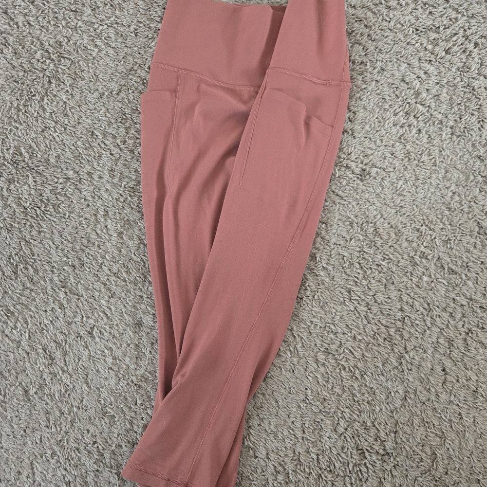 Athleta - High-Waist Peach/Coral Active Leggings with Side Pockets
